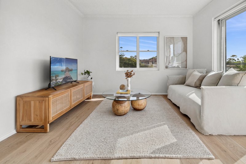 Photo - 13/11 Westminster Avenue, Dee Why NSW 2099 - Image 2