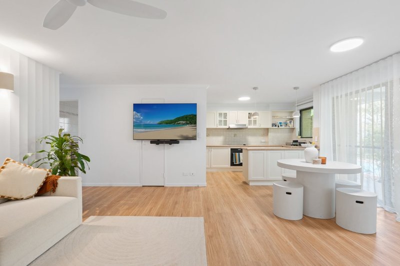 Photo - 13/111 Markeri Street, Mermaid Waters QLD 4218 - Image 2