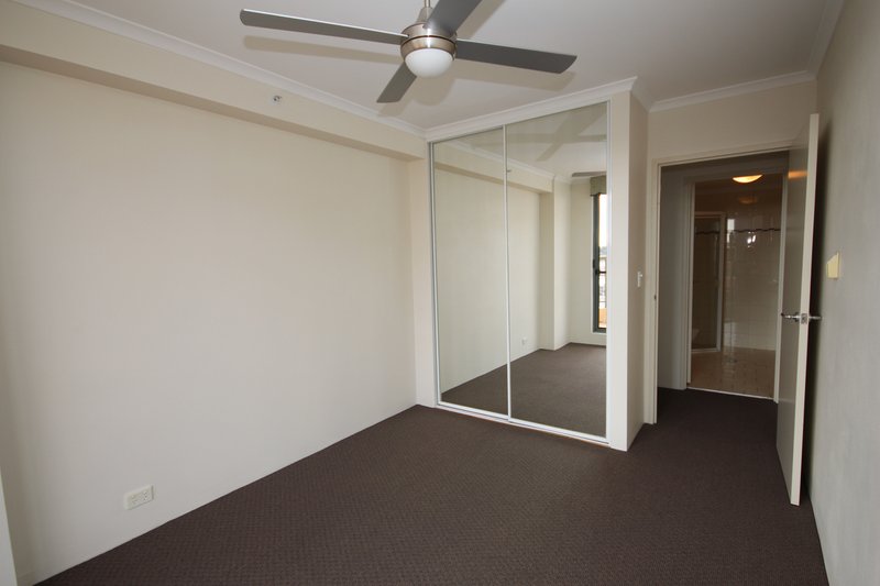 Photo - 1311/5 Rockdale Plaza Drive, Rockdale NSW 2216 - Image 5