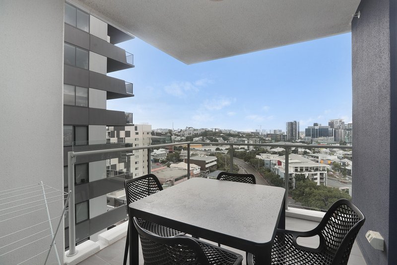 Photo - 1311/510 St Pauls Terrace, Bowen Hills QLD 4006 - Image 2