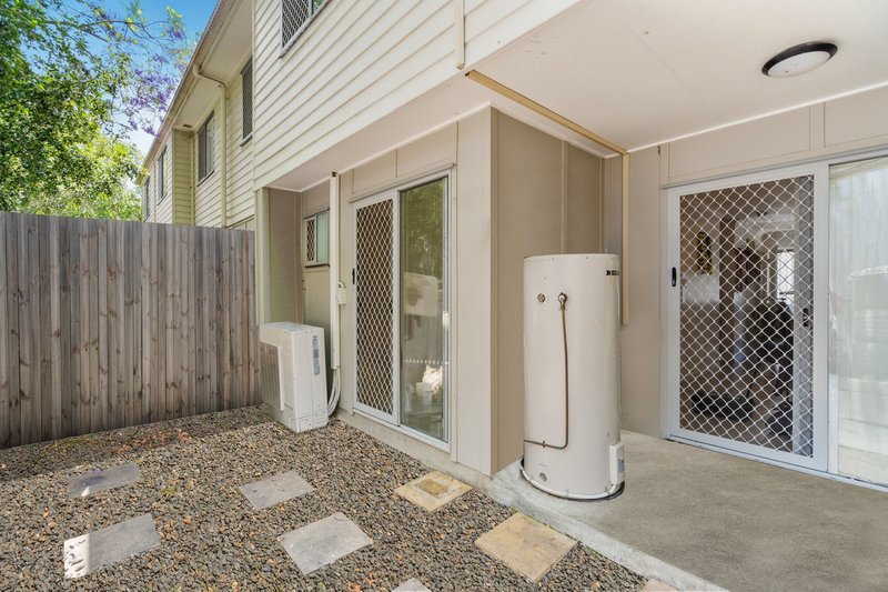 Photo - 13/12-14 Juers Street, Kingston QLD 4114 - Image 12