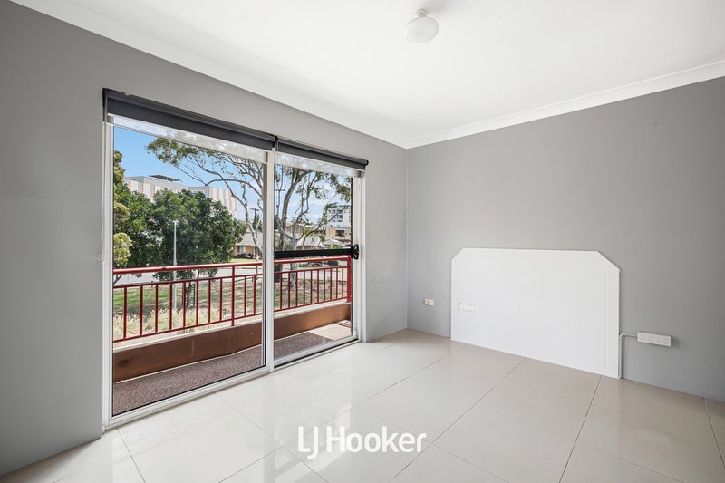 Photo - 13/12-16 Toongabbie Road, Toongabbie NSW 2146 - Image 2