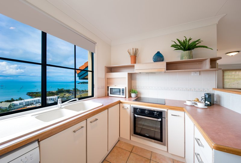 Photo - 13/12 Golden Orchid Drive, Airlie Beach QLD 4802 - Image 5