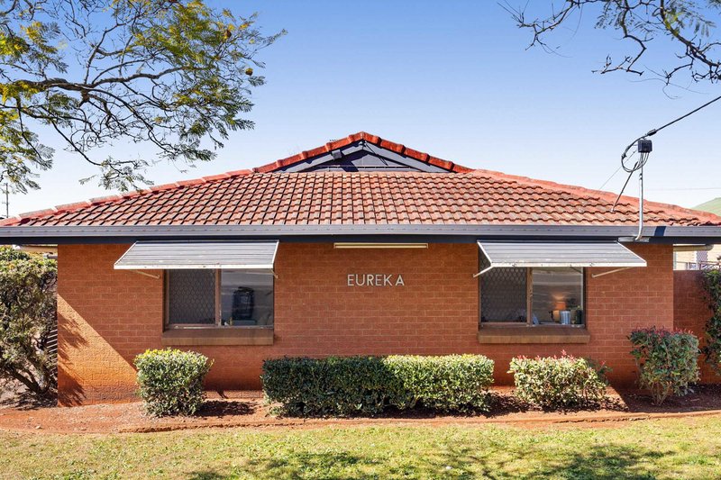 Photo - 1/312 West Street, Kearneys Spring QLD 4350 - Image 8