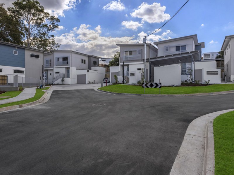 Photo - 13/128 Barton Street, Everton Park QLD 4053 - Image 2