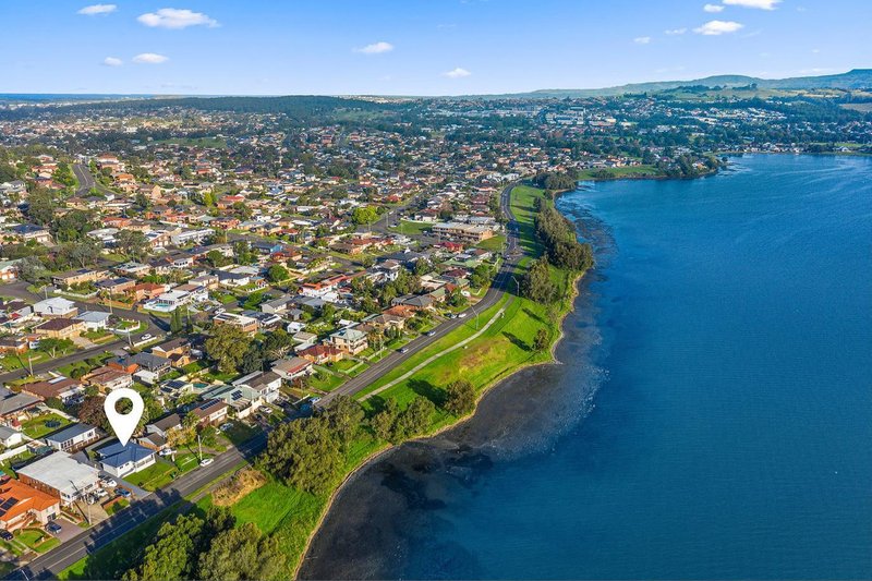 Photo - 1/313 Reddall Parade, Mount Warrigal NSW 2528 - Image 8