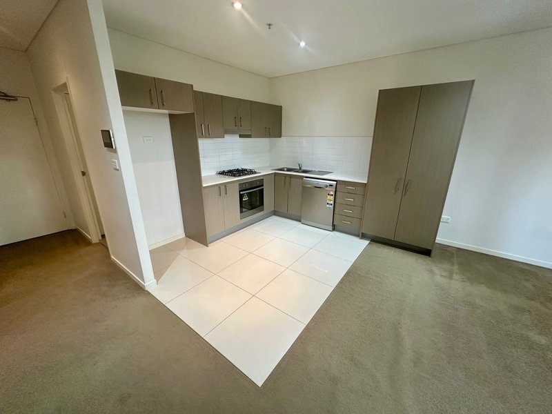 Photo - 13/130 Main Street, Blacktown NSW 2148 - Image 3
