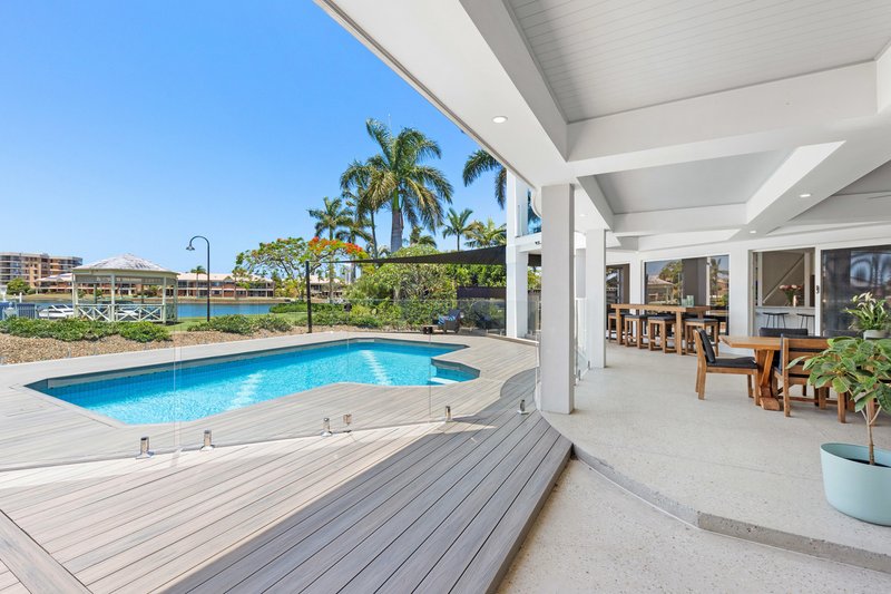 Photo - 13/131 Morala Avenue, Runaway Bay QLD 4216 - Image 20