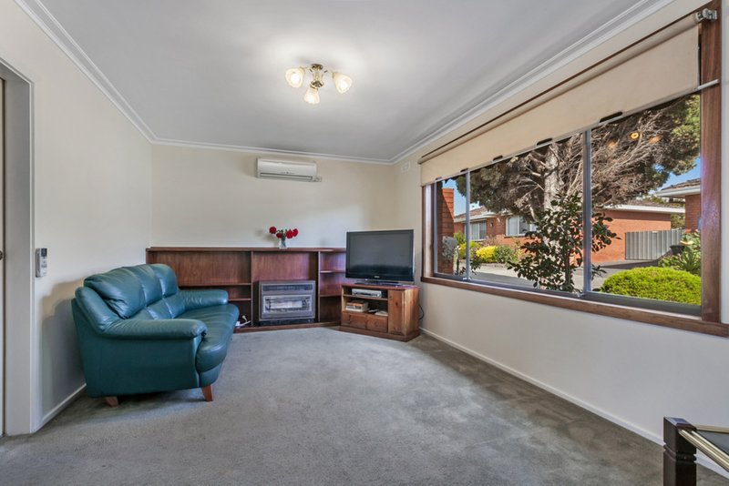 Photo - 13/132A Leamington Street, Reservoir VIC 3073 - Image 2