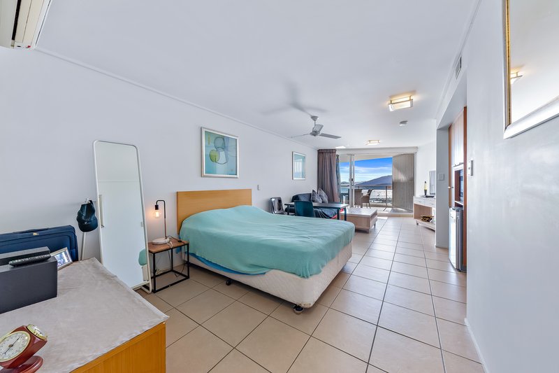 Photo - 13&13a/18 Seaview Drive, Airlie Beach QLD 4802 - Image 18