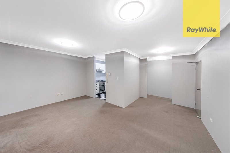 Photo - 13/14-16 Lennox Street, Parramatta NSW 2150 - Image 2