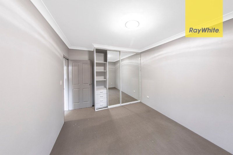 Photo - 13/14-16 Lennox Street, Parramatta NSW 2150 - Image 4