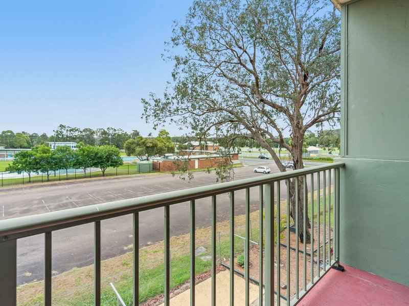 Photo - 13/14-16 Warner Avenue, Wyong NSW 2259 - Image 4