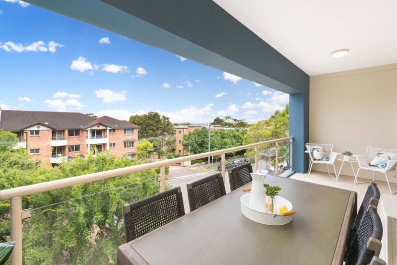 Photo - 13/14-18 Mansfield Avenue, Caringbah NSW 2229 - Image 3