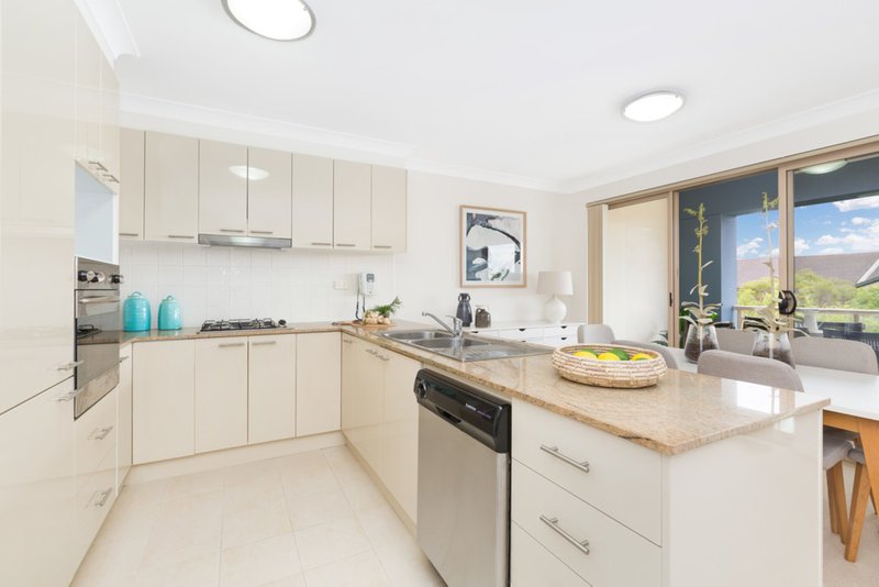 Photo - 13/14-18 Mansfield Avenue, Caringbah NSW 2229 - Image 4