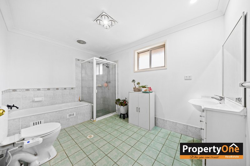 Photo - 13/14 Pine Road, Casula NSW 2170 - Image 5