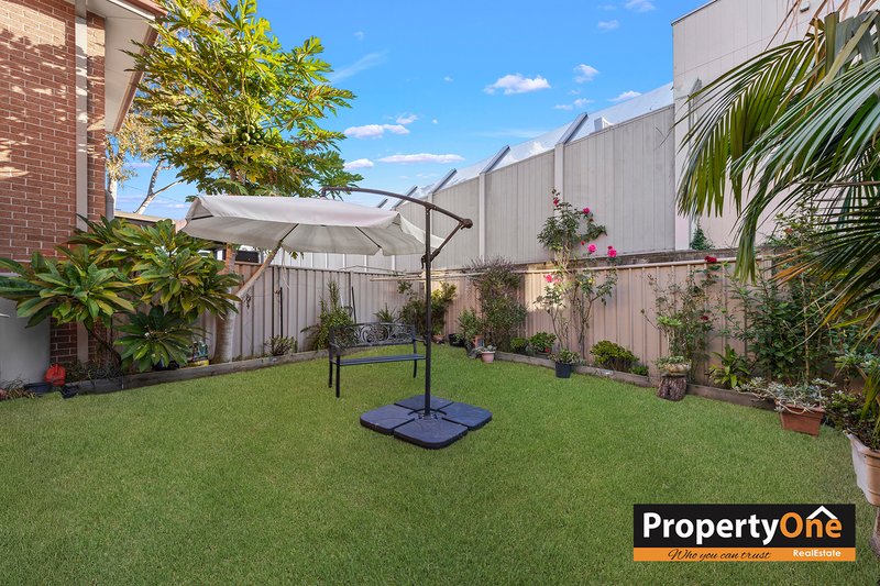 Photo - 13/14 Pine Road, Casula NSW 2170 - Image 10