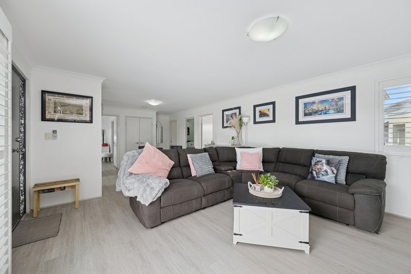 Photo - 1/314 Wright Road, Piara Waters WA 6112 - Image 9