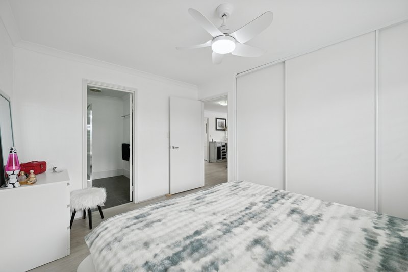 Photo - 1/314 Wright Road, Piara Waters WA 6112 - Image 12