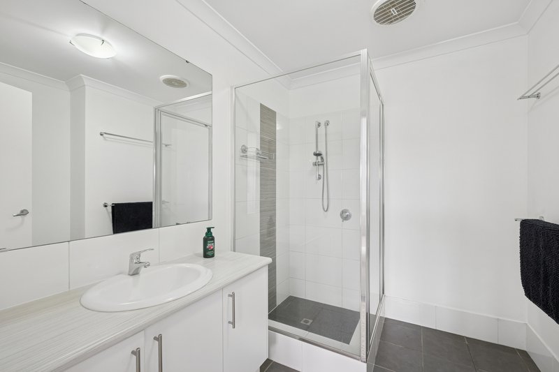 Photo - 1/314 Wright Road, Piara Waters WA 6112 - Image 15