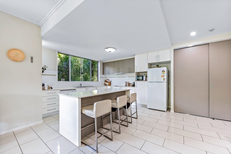 Photo - 13/15 Flame Tree Court, Airlie Beach QLD 4802 - Image 4