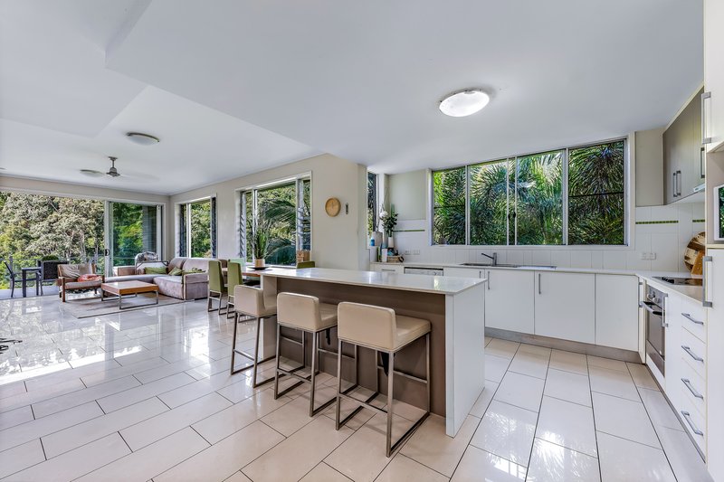 Photo - 13/15 Flame Tree Court, Airlie Beach QLD 4802 - Image 8