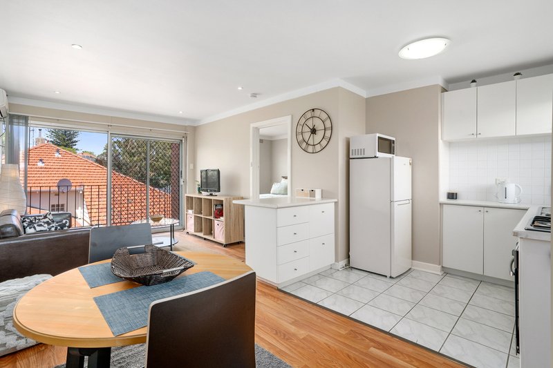 Photo - 13/15 Longroyd Street, Mount Lawley WA 6050 - Image 8