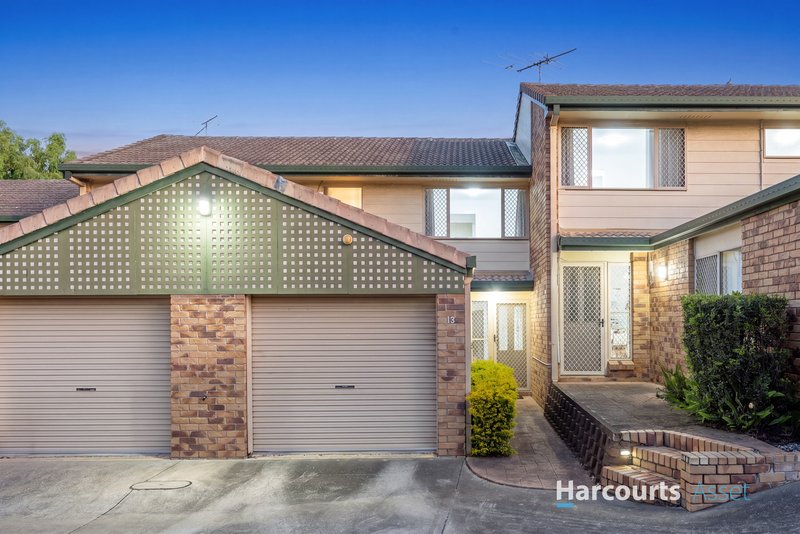 Photo - 13/15 Pine Avenue, Beenleigh QLD 4207 - Image 1