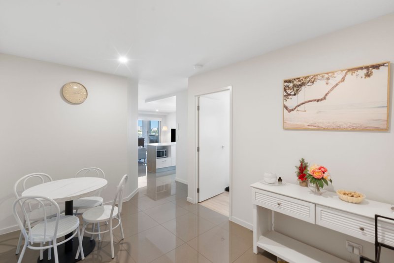 Photo - 1315/5 Cremin Street, Upper Mount Gravatt QLD 4122 - Image 4