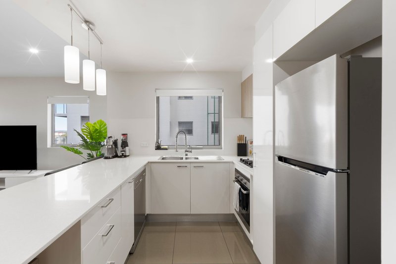 Photo - 1315/5 Cremin Street, Upper Mount Gravatt QLD 4122 - Image 6