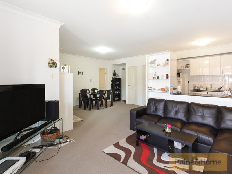 Photo - 13/16-24 Oxford Street, Blacktown NSW 2148 - Image 5