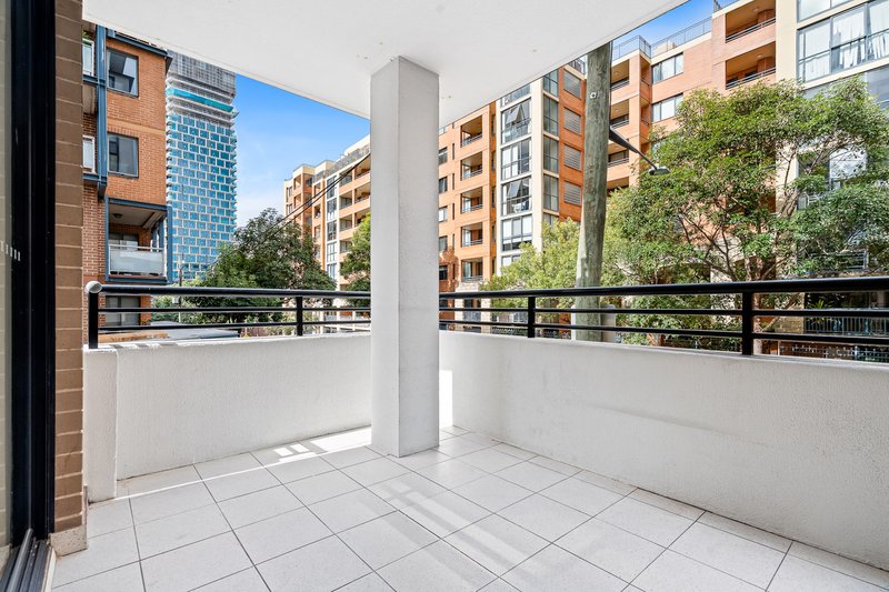 Photo - 13/16-30 Bunn Street, Pyrmont NSW 2009 - Image 2
