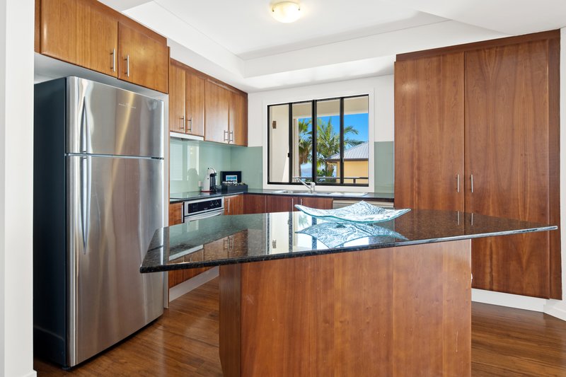 Photo - 13/16 Golden Orchid Drive, Airlie Beach QLD 4802 - Image 5