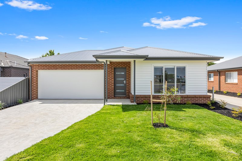 1/316 Smythes Road, Delacombe VIC 3356