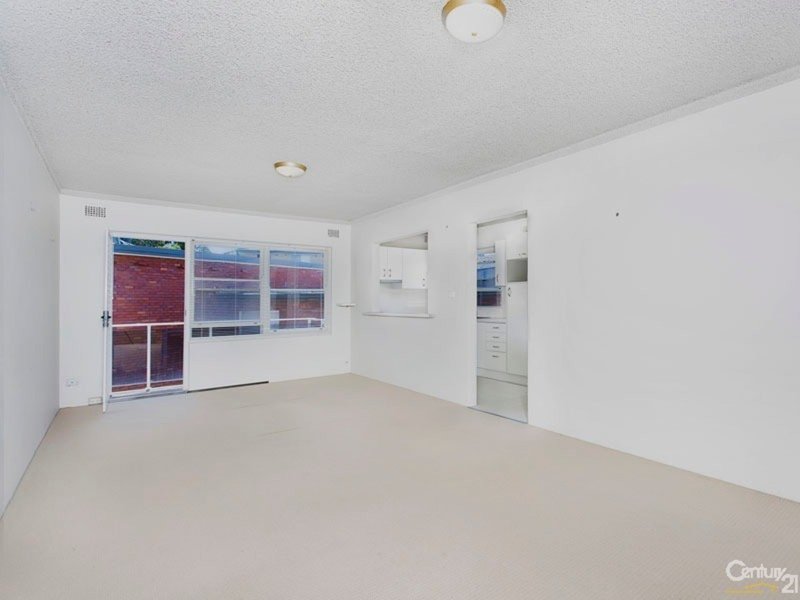 Photo - 13/17-19 Wilbar Avenue, Cronulla NSW 2230 - Image 3