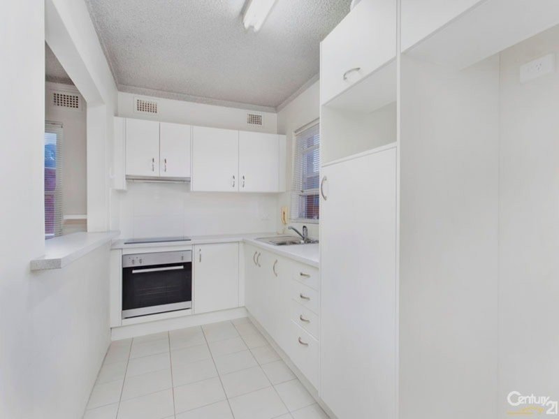 Photo - 13/17-19 Wilbar Avenue, Cronulla NSW 2230 - Image 4