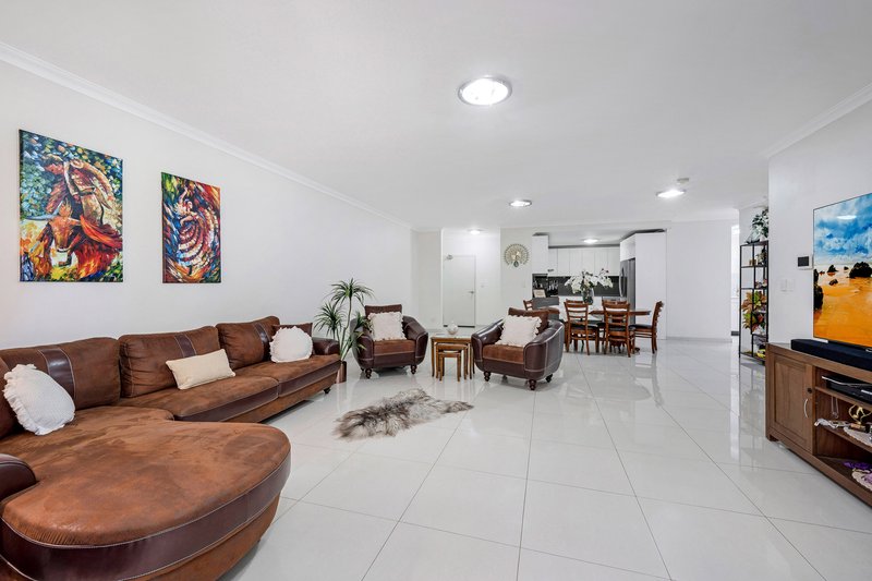 Photo - 13/177 Banksia Road, Greenacre NSW 2190 - Image 3