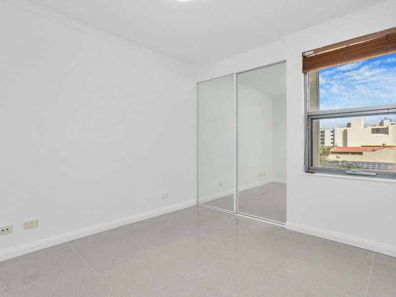 Photo - 13/178 Bennett Street, East Perth WA 6004 - Image 15