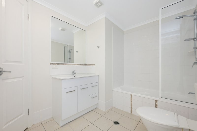 Photo - 13/18-22 Martinez Avenue, West End QLD 4810 - Image 6