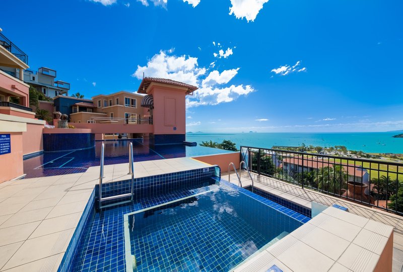 Photo - 13/18 Golden Orchid Drive, Airlie Beach QLD 4802 - Image 23