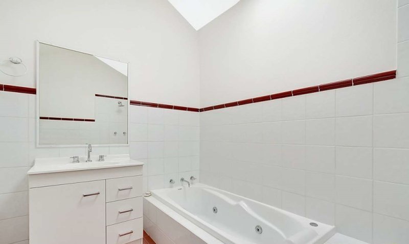 Photo - 13/180-182 Station Street, Wentworthville NSW 2145 - Image 4