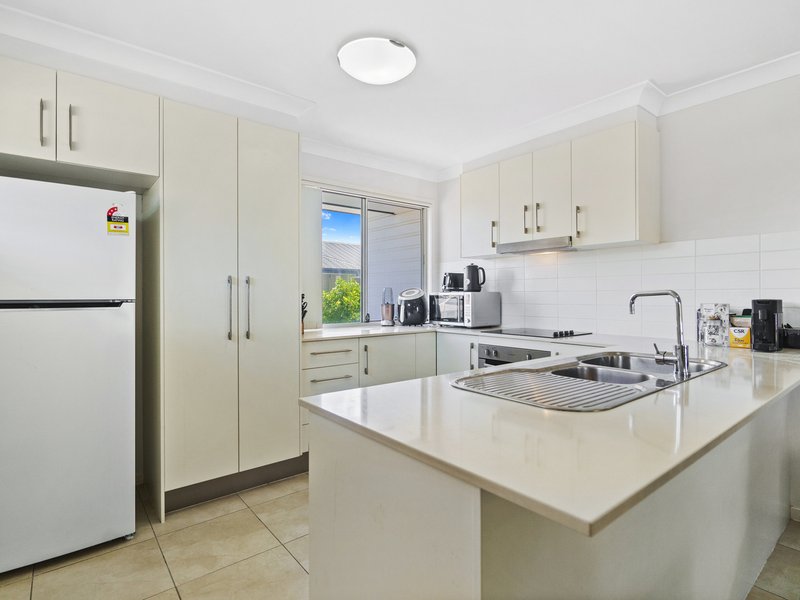 Photo - 13/180-182 Thorneside Road, Thorneside QLD 4158 - Image 2