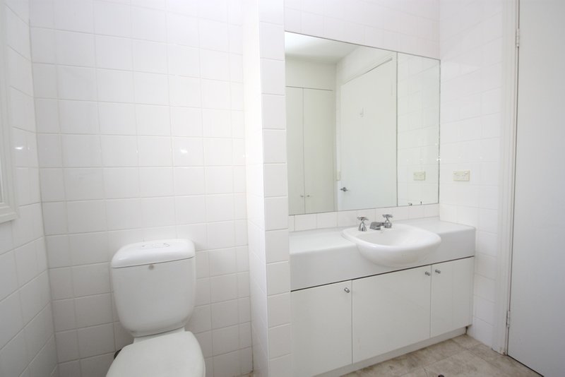 Photo - 13/19-23 Richmond Avenue, Dee Why NSW 2099 - Image 13