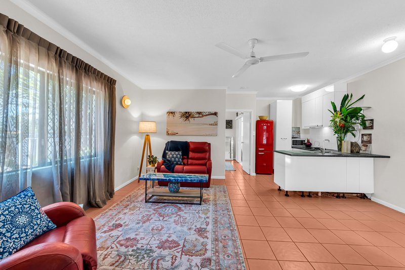 Photo - 1/319 Severin Street, Parramatta Park QLD 4870 - Image 3