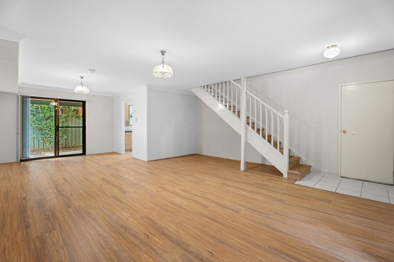 Photo - 13/1A Derby Street, Kingswood NSW 2747 - Image 2