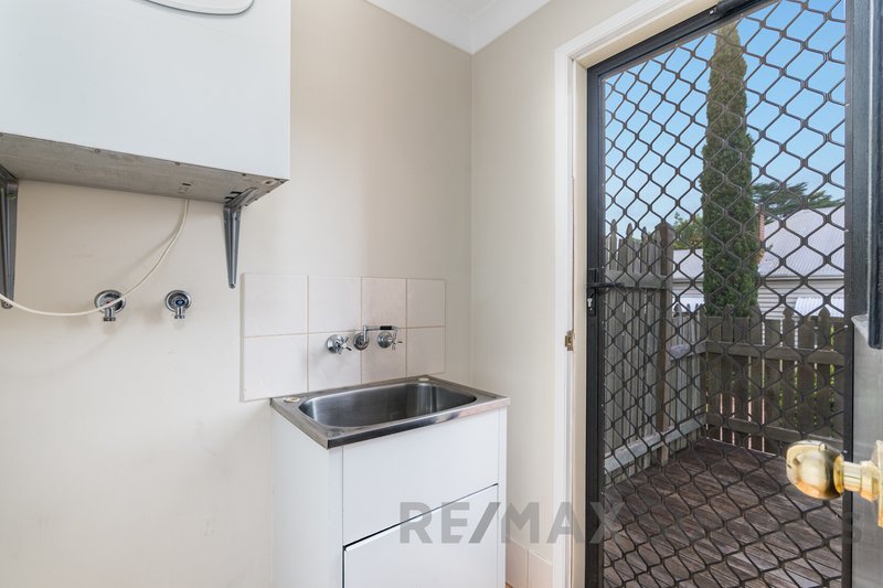 Photo - 13/1A Stirling Street, East Toowoomba QLD 4350 - Image 9