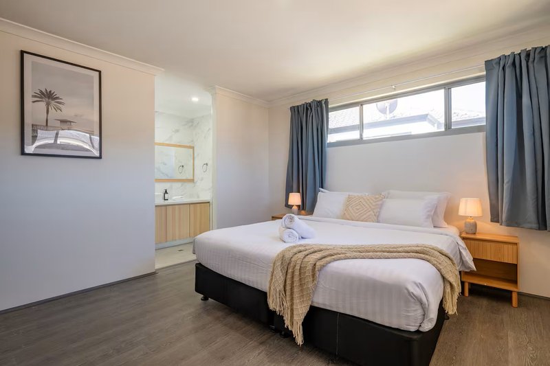 Photo - 131B Westview Street, Scarborough WA 6019 - Image 7