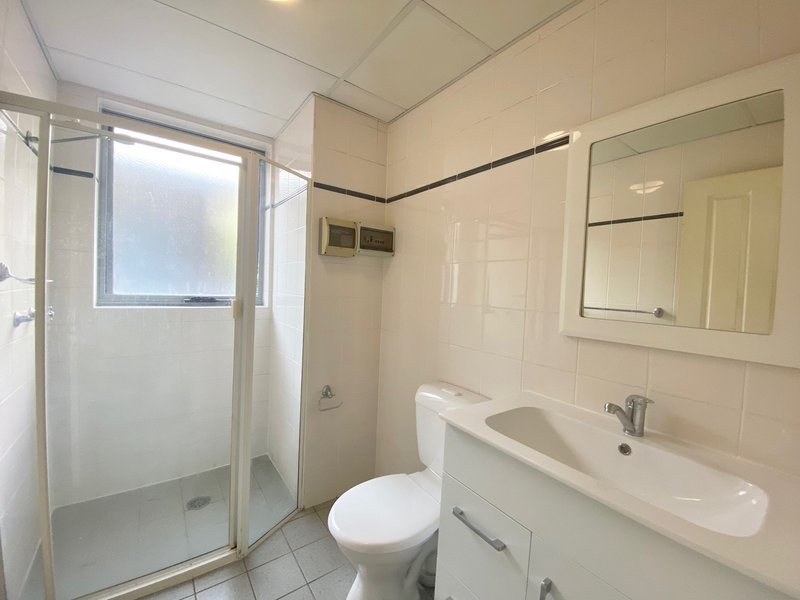 Photo - 13/2-10 Susan Street, Auburn NSW 2144 - Image 6