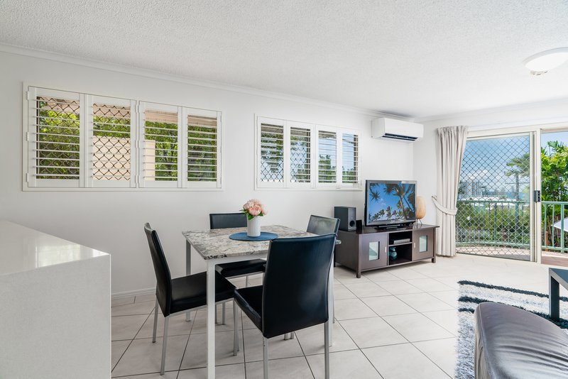 Photo - 1/32-34 Camfield Street, Alexandra Headland QLD 4572 - Image 2