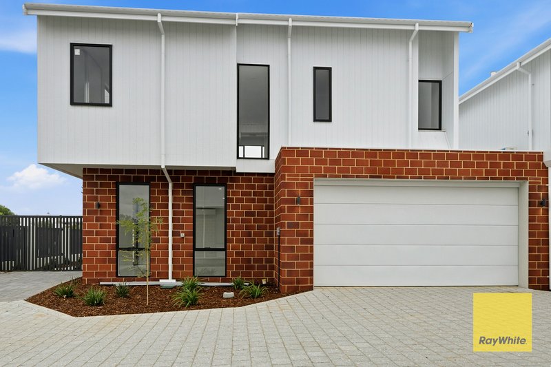 Photo - 1/32-34 Somerset Street, East Victoria Park WA 6101 - Image 1
